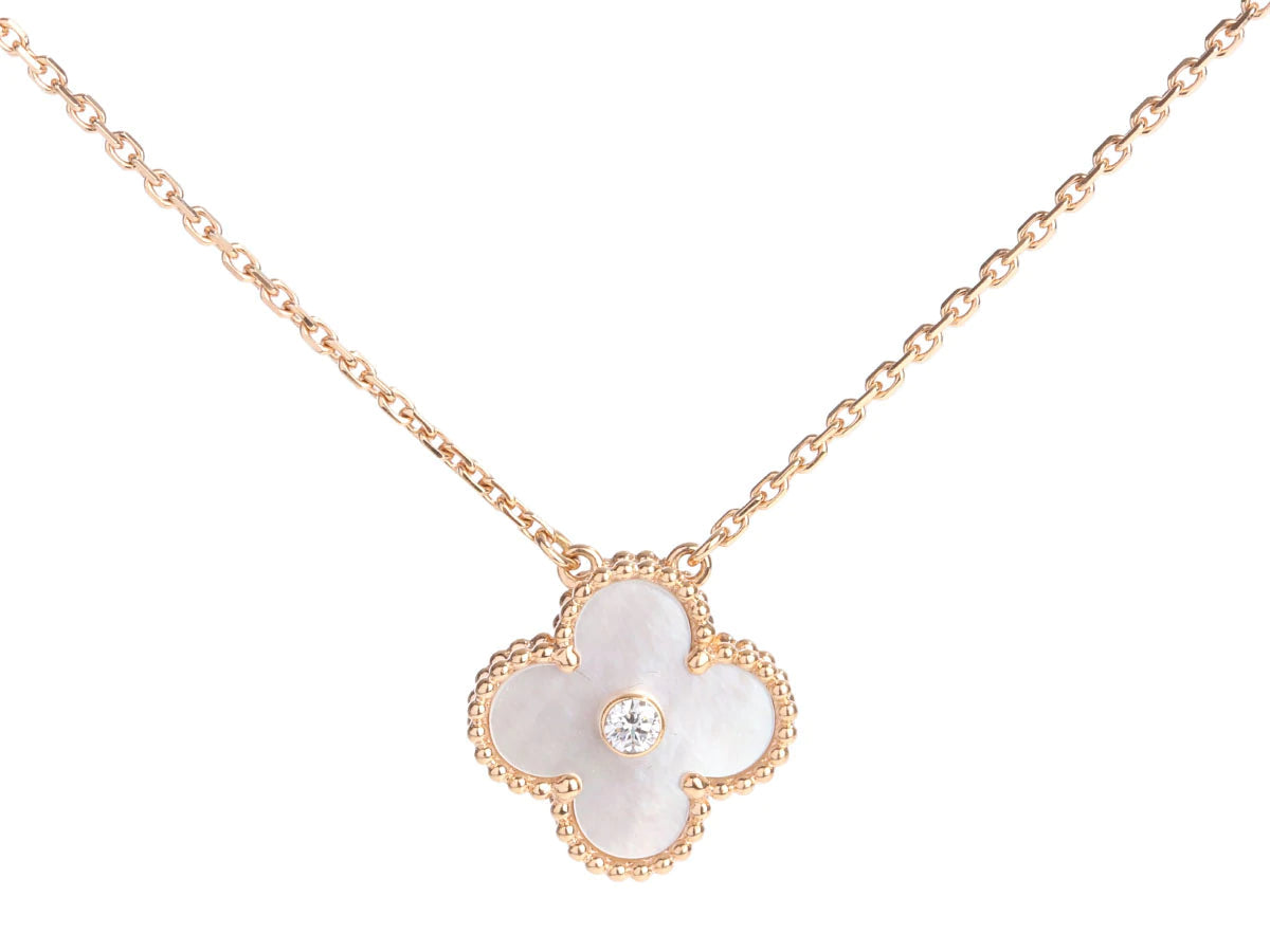 Elite Clover Necklace with Stone